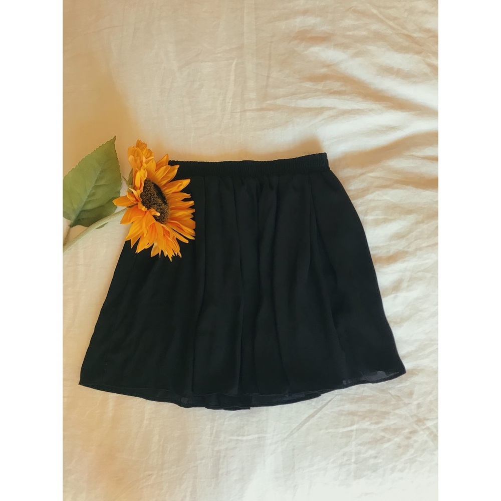 Brandy Melville Skirt